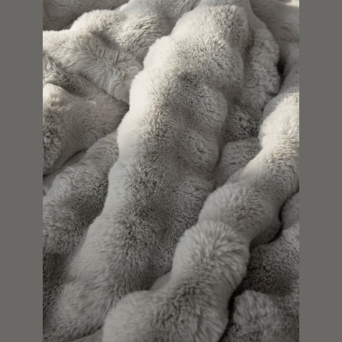 Cozy Earth Bubble Cuddle Blanket