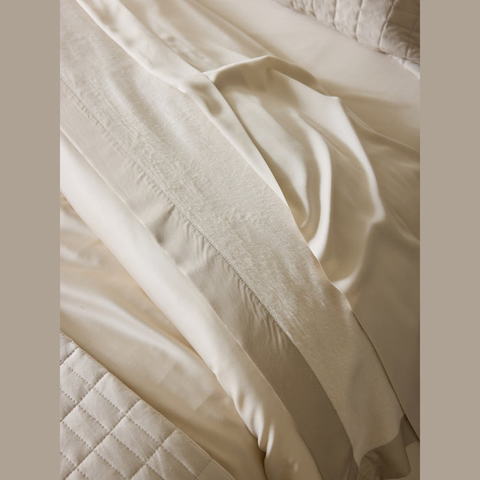 Cozy Earth Bamboo Blanket