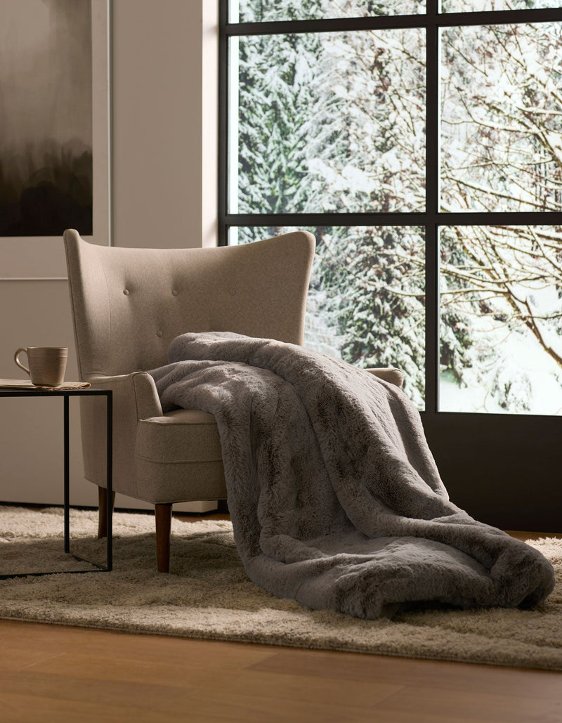 Cozy Earth Classic Cuddle Blanket