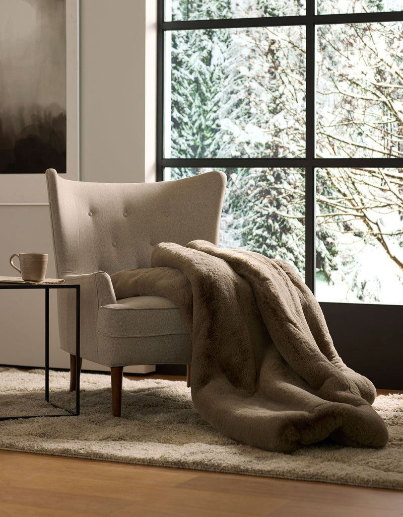 Cozy Earth Classic Cuddle Blanket