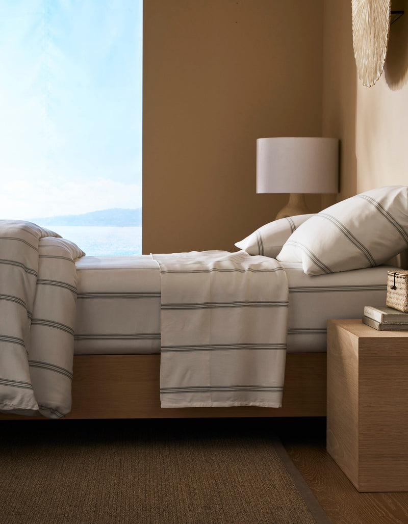 Cozy Earth Bamboo Bedding Deluxe Bundle - Down Alternative