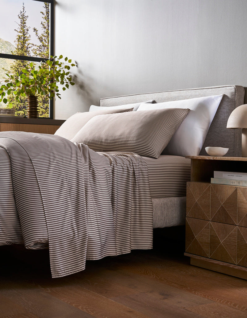 Cozy Earth Bamboo Bedding Deluxe Bundle - Down Alternative