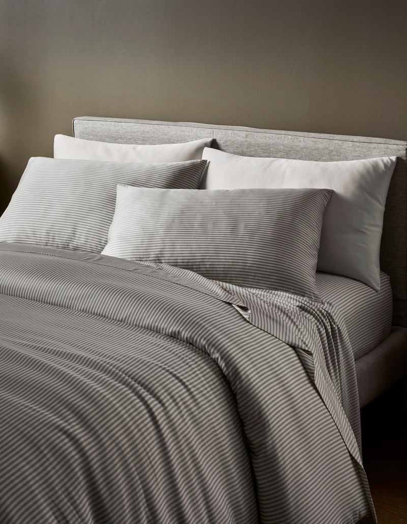 Cozy Earth Bamboo Bedding Deluxe Bundle - Down Alternative