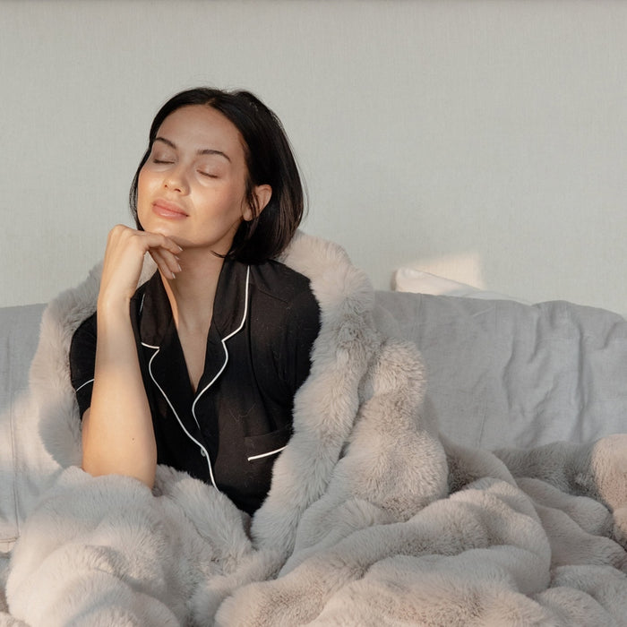 Cozy Earth Bubble Cuddle Blanket