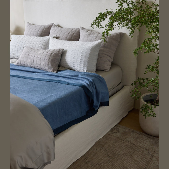 Cozy Earth Bamboo Blanket