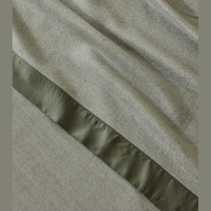 Cozy Earth Bamboo Blanket