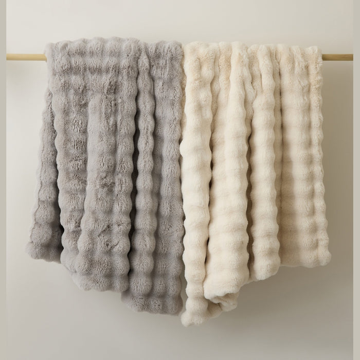 Cozy Earth Bubble Cuddle Blanket