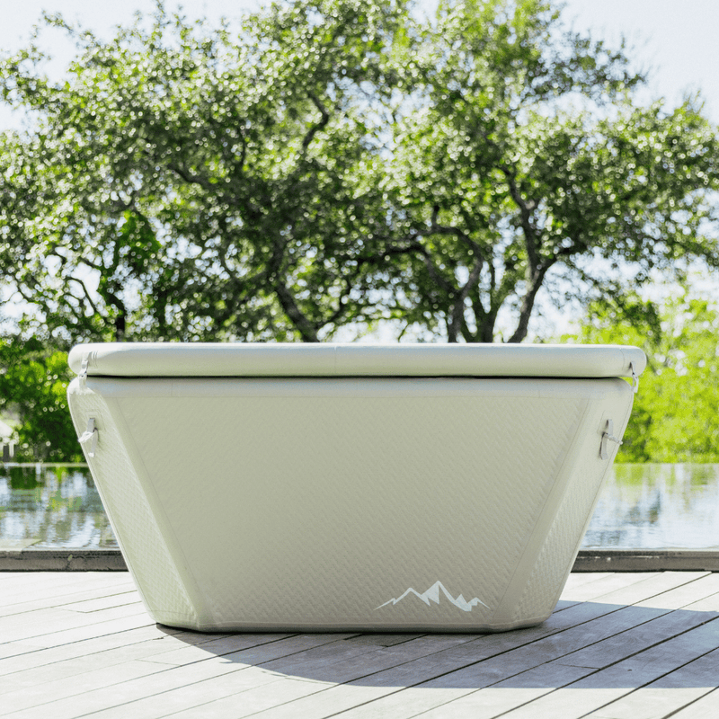 Icebound Essentials - The Endurance Plunge Tub
