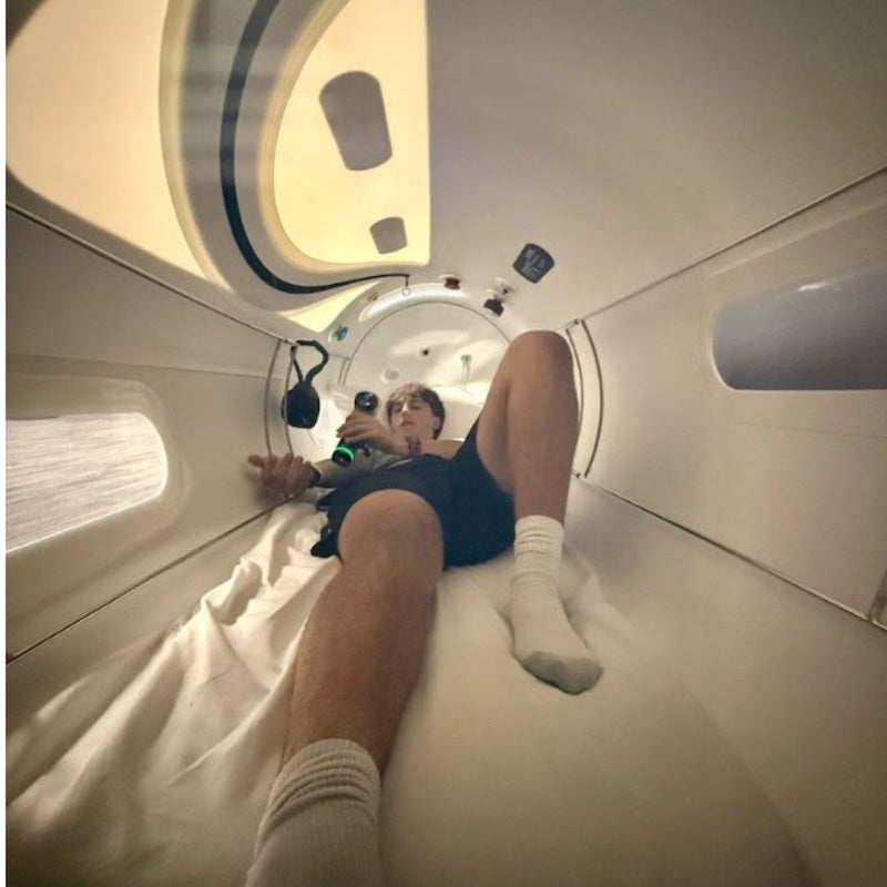 Airvida 1.2 - 1.5ATA Portable Lying Hyperbaric Chamber
