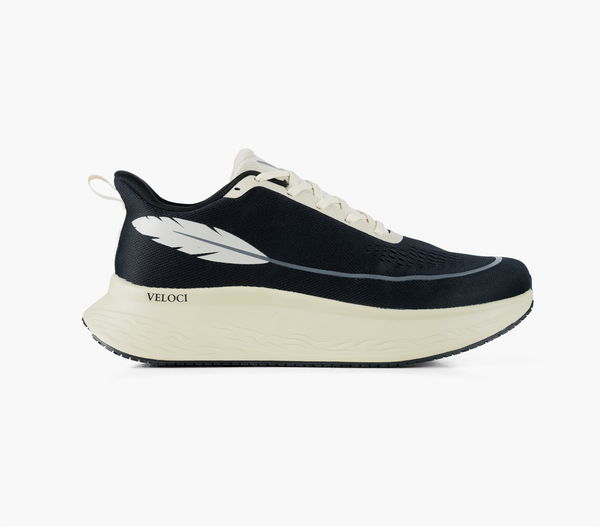 Veloci Women's Ascent Running Shoe - Black and Cream