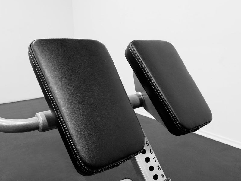 BodyKore CF2104 Hyper Extension Bench