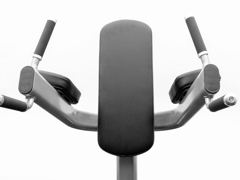 BodyKore CF2107 Vertical Knee Raise