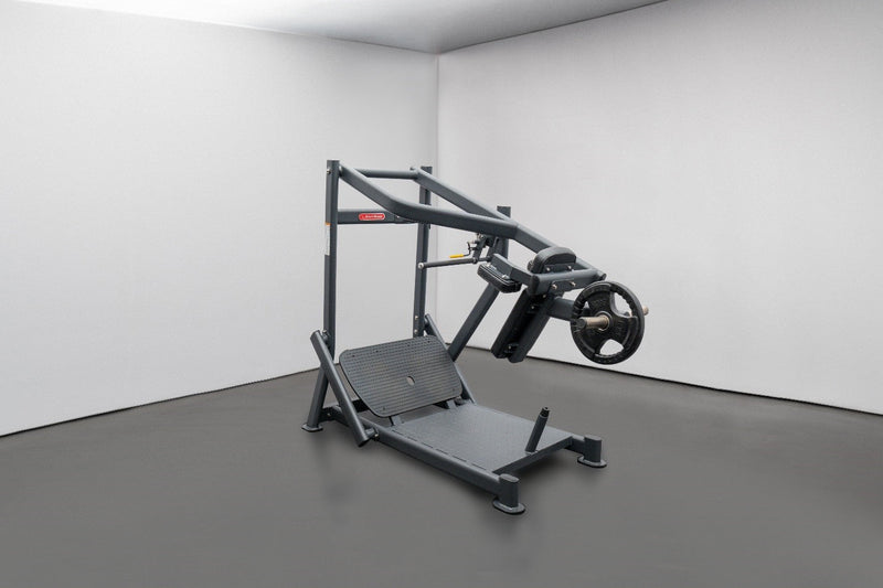BodyKore CF8137 Pendulum Squat