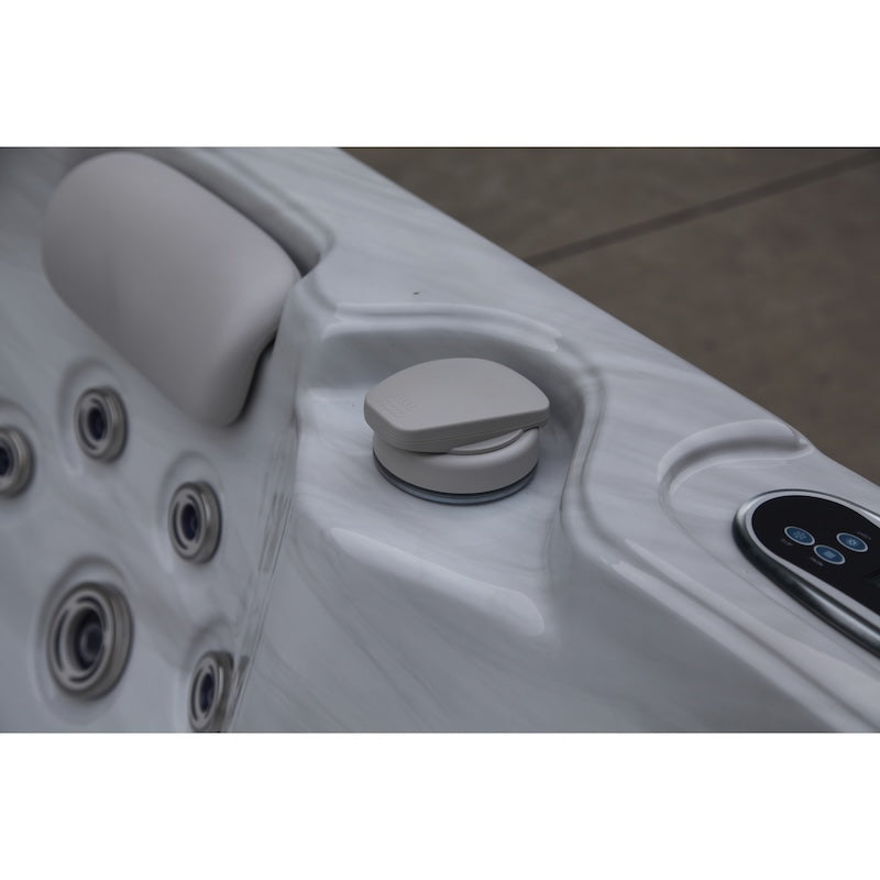 Luxury Spas Solace 3-Person Plug N Play Hot Tub