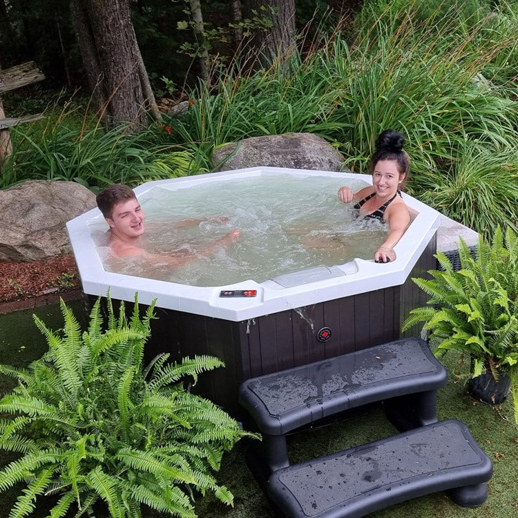 Canadian Spa Muskoka 2-5 Person Luxury Hot Tub