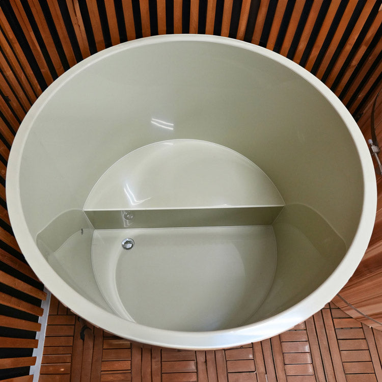Dynamic Barrel Cold Plunge — Recovery For Athletes