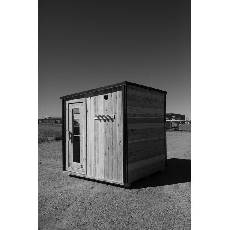Sweat Kingdom Summit 2-6 Person Sauna