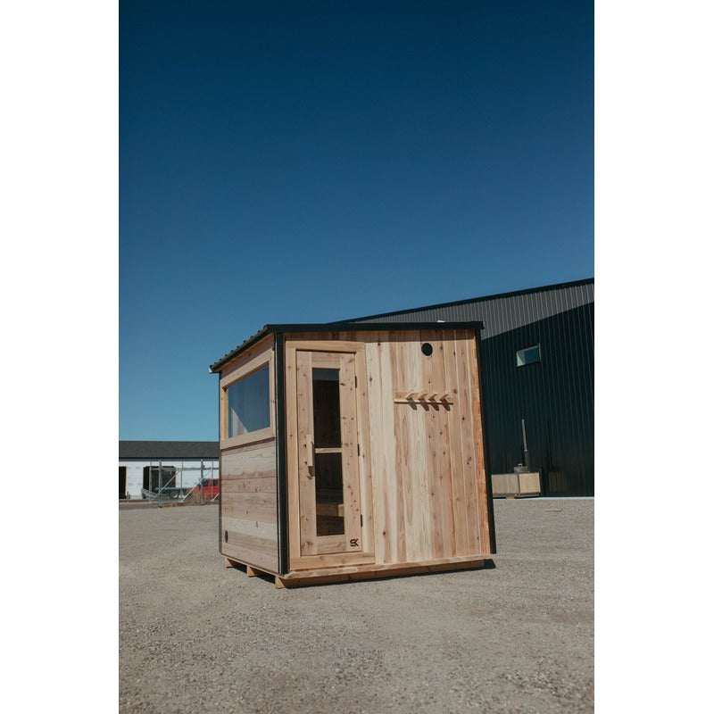 Sweat Kingdom Summit 2-6 Person Sauna