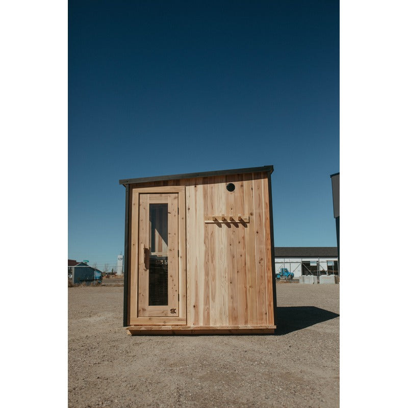 Sweat Kingdom Summit 2-6 Person Sauna