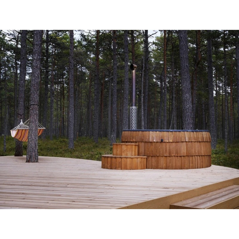 Iglucraft Wood-Burning Hot Tub