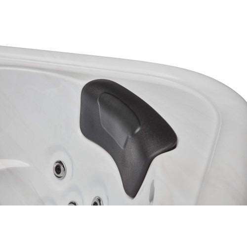 Luxury Spas Eclipse 6-Person Hot Tub
