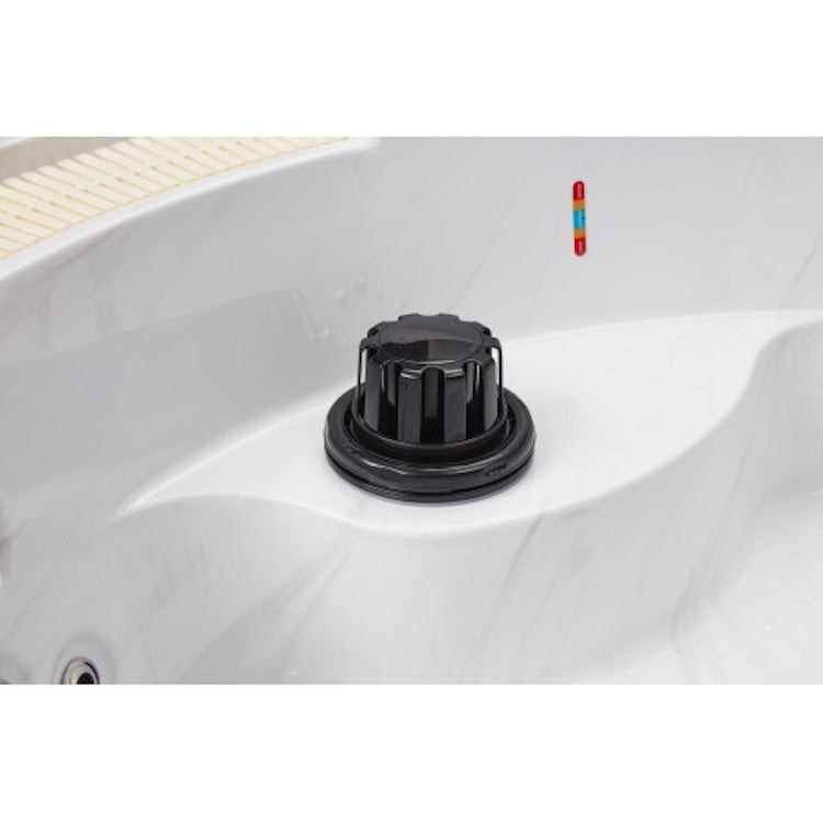 Luxury Spas Oscar 6-Person Hot Tub