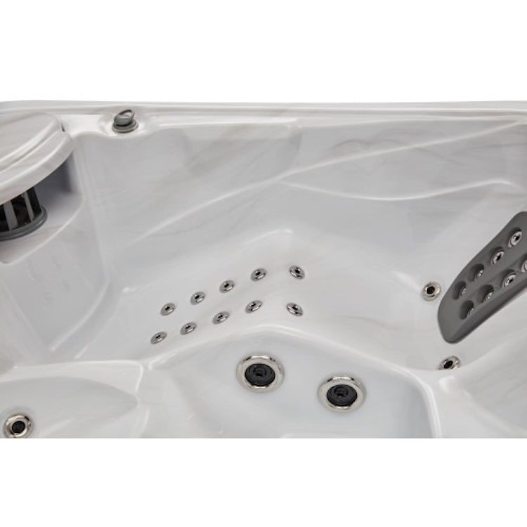 Luxury Spas Casey 3-Person Hot Tub