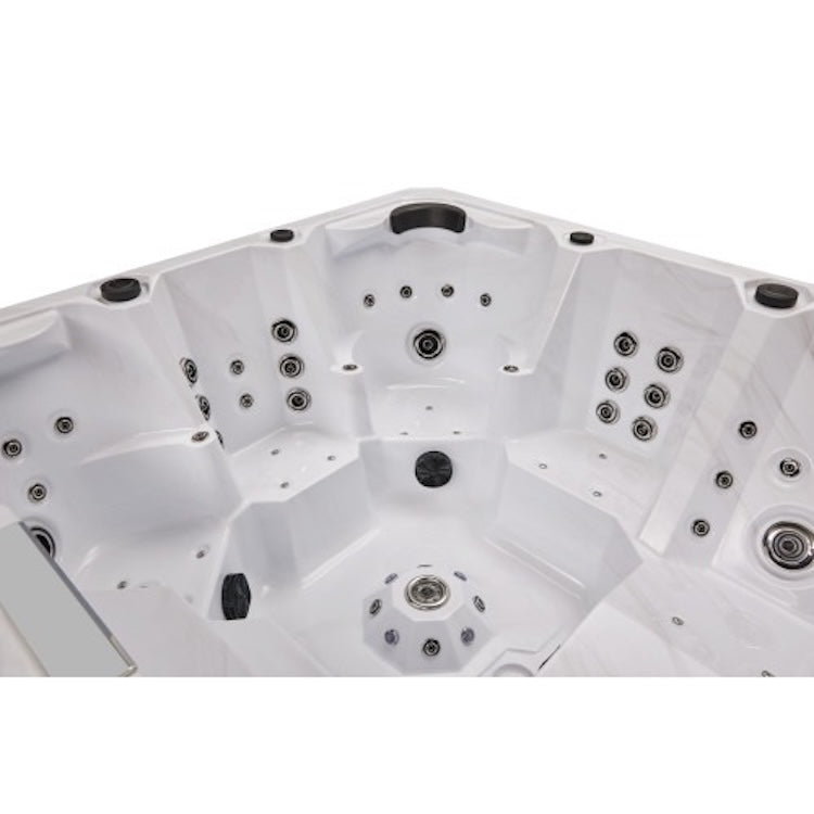 Luxury Spas Galley 5-Person Hot Tub