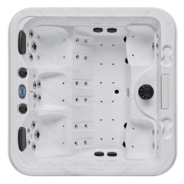 Luxury Spas Social 5-Person Hot Tub
