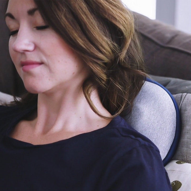 MIKO KUMO Mini Back Massage Pillow