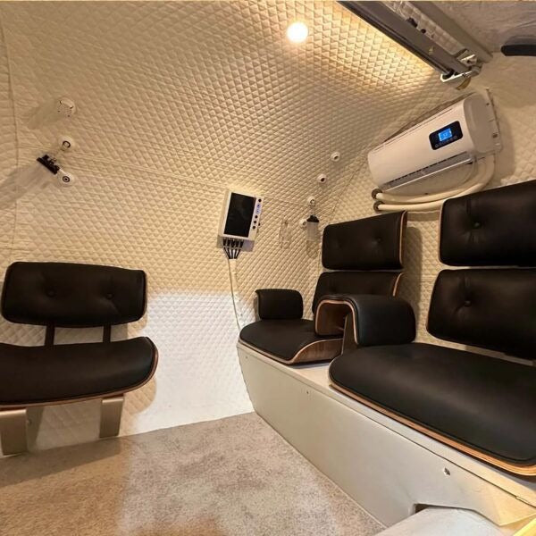 Oxycell OxyPro Ultra 6500 Hyperbaric Chamber