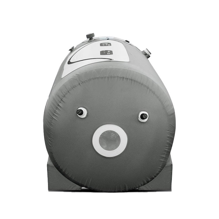 Head-on view of the OxyRevo Apex36 chamber end showing the circular port