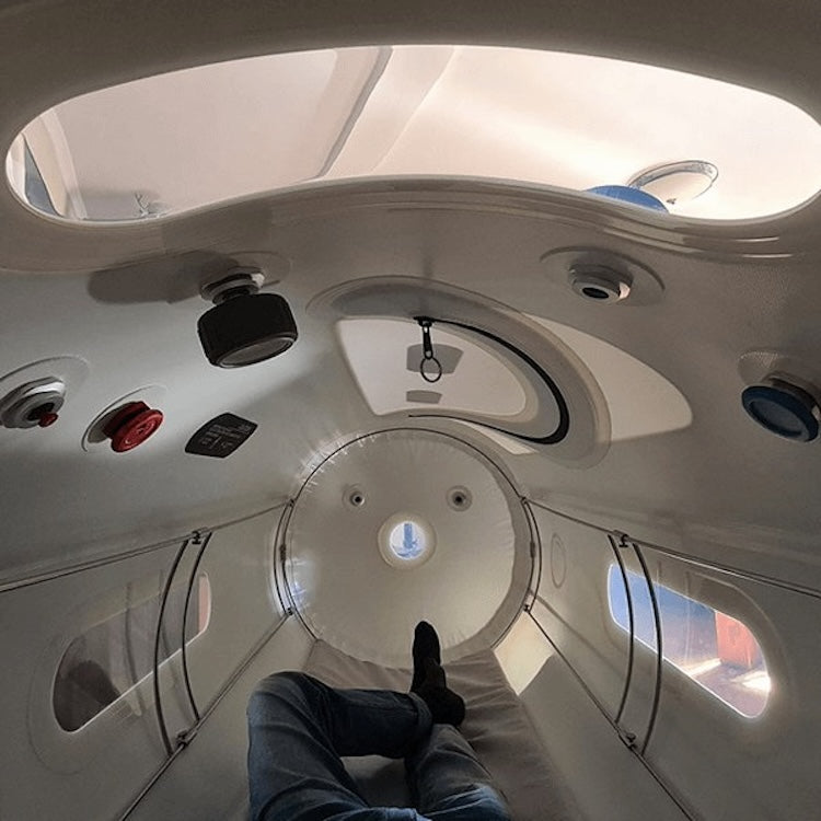 View from inside the OxyRevo Elite32 looking out through the windows and the end port
