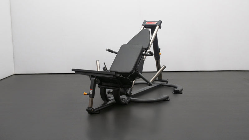BodyKore CF8131 Glute Press