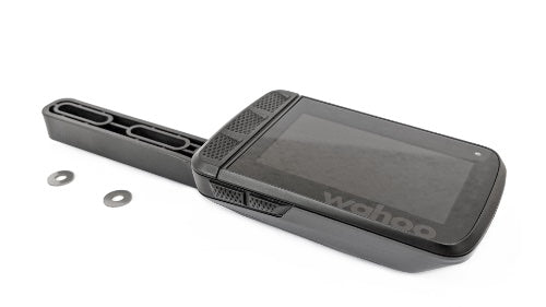 Wahoo ELEMNT ROAM 2 Two Bolt Mount, ROAM on the mount, underside and washers