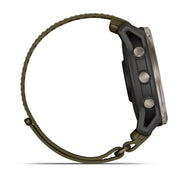 Garmin Enduro 4, three buttons on the side of the case