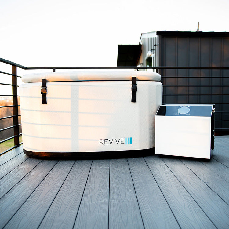 Revive 6 Person Traditional Sauna & Inflatable Plunge Package