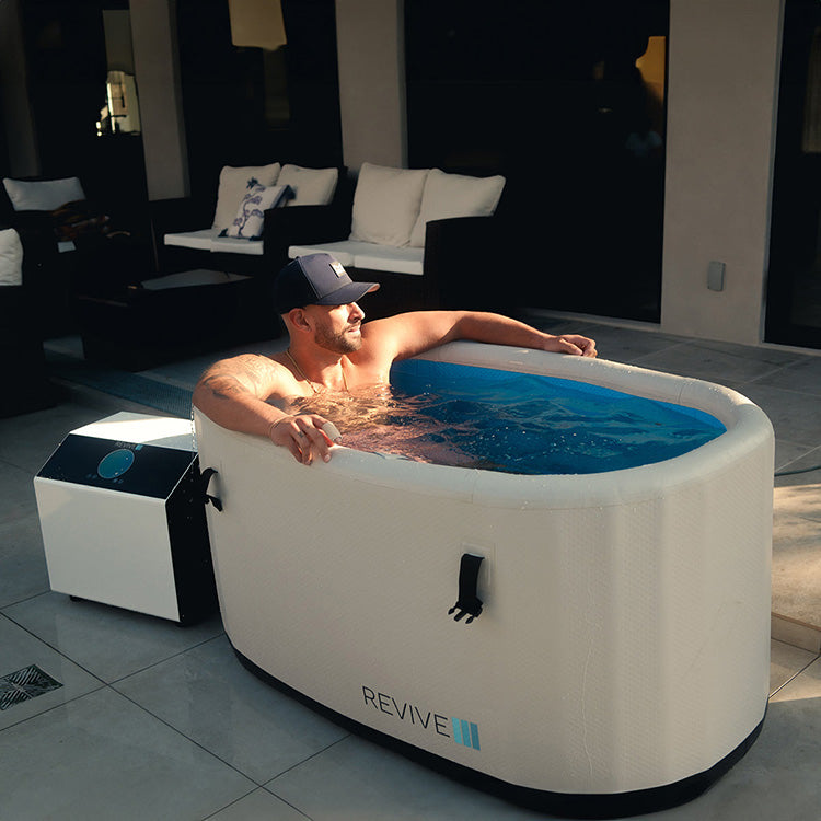 Revive 6 Person Traditional Sauna & Inflatable Plunge Package