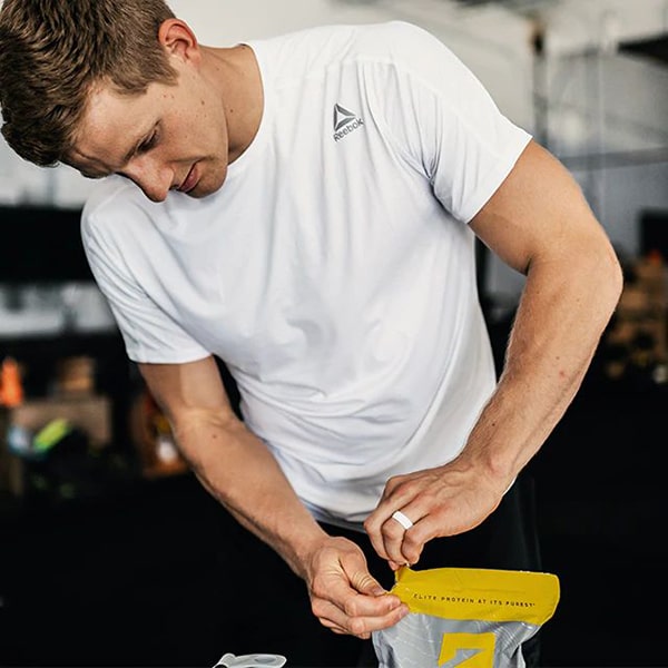 Ascent Protein Miceller Casein - Chocolate Athlete