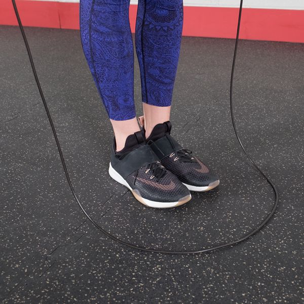 Body-Solid Tools Premium Speed Rope Close Up Reverse Angle