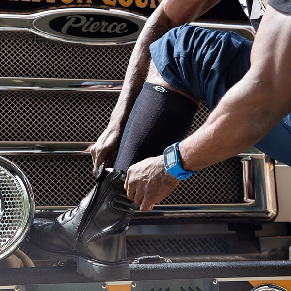 Lasso Performance Compression Socks - Black Over The Calf Sock Details 2