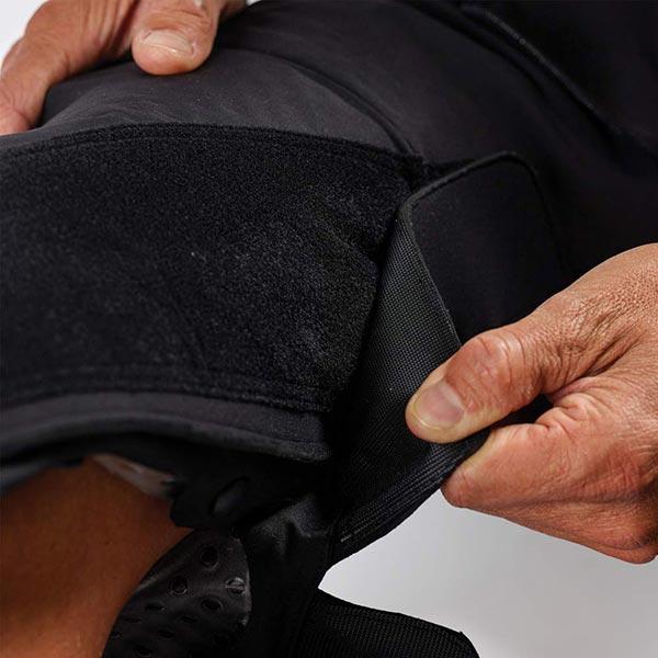 Aquilo Sports Cryo-Compression Recovery Pants velcro close up