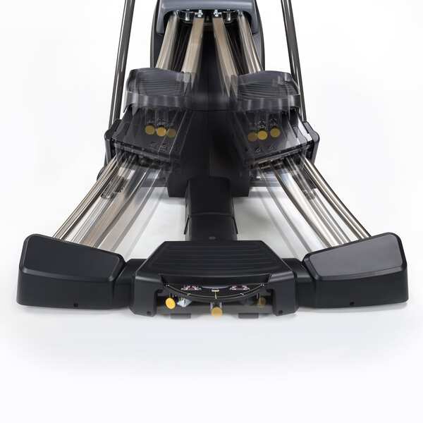 SportsArt S775 Pinnacle Cross Trainer 